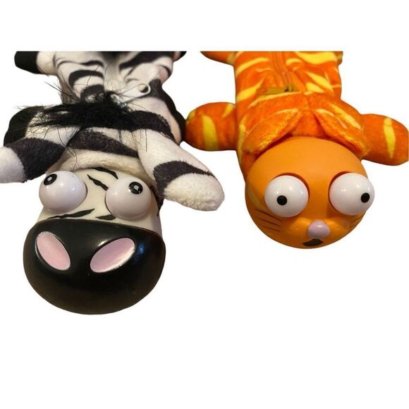 Lot Of 2 Bug Eye Zebra Cat Soft Plush Zipper Bag Zoo Animal - Picture 6 of 10